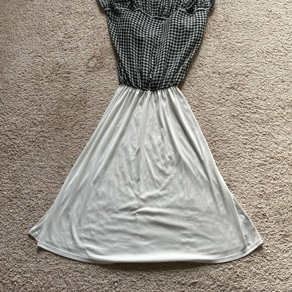 AURA Checkered Tiered Dress Size XS - Picture 6 of 8